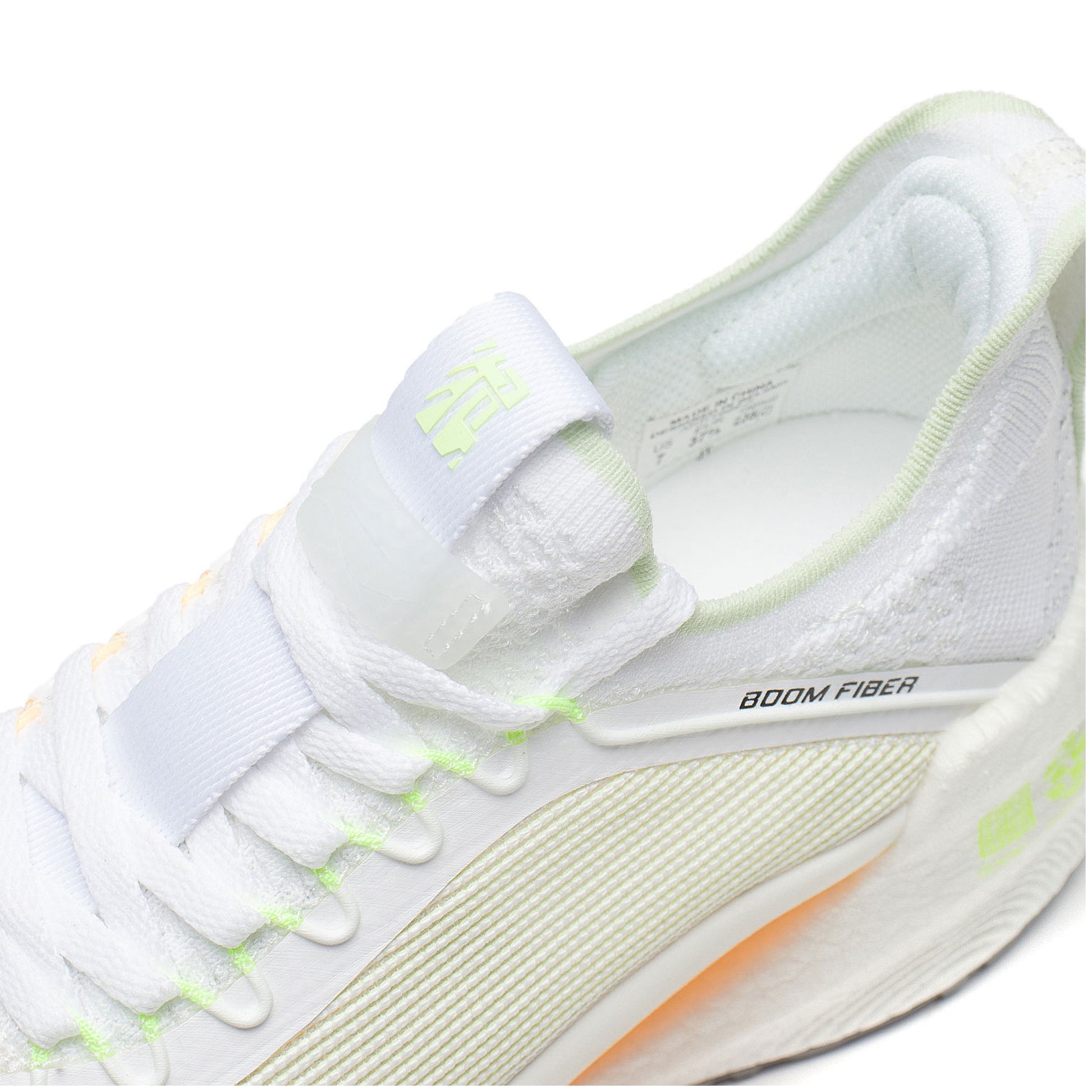 Shadow Essential Energy White - Li-Ning Løbesko - LN-RUN