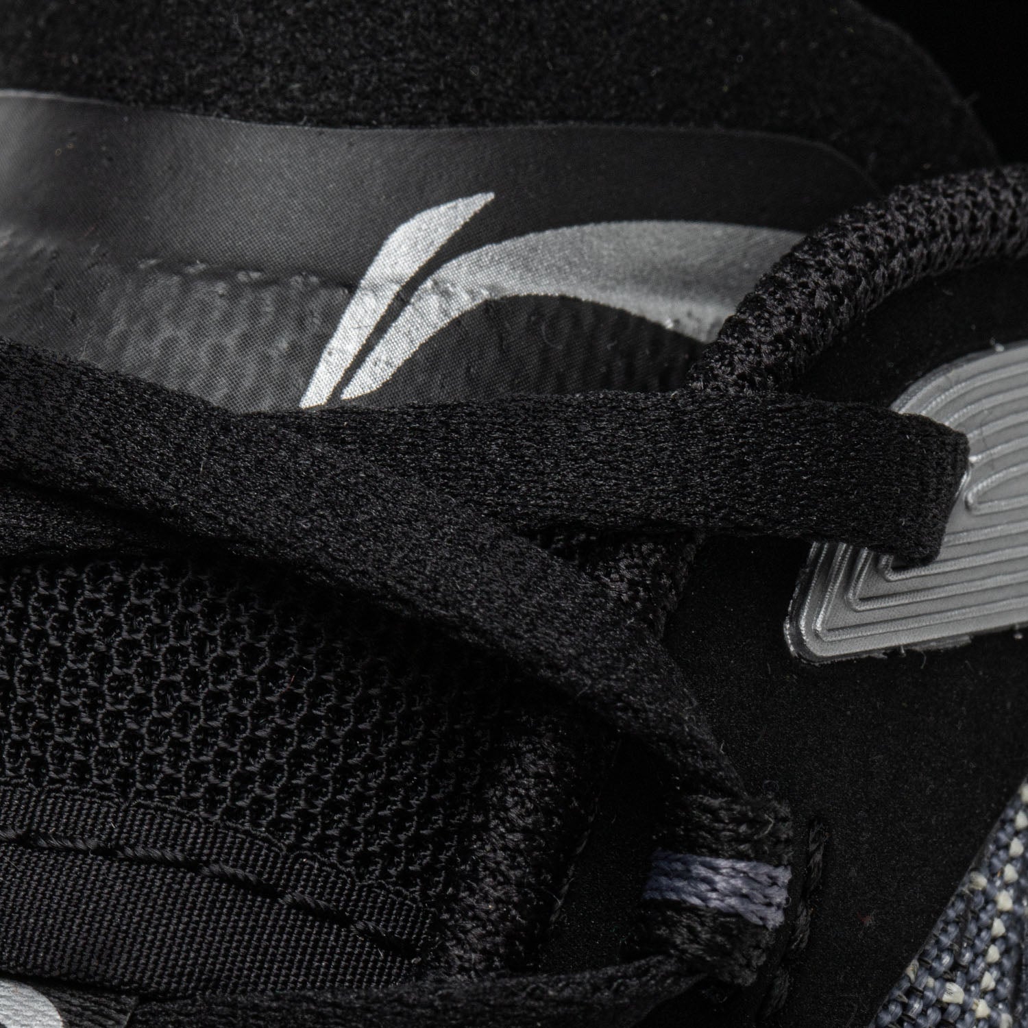 Trail Dilu V2 Blue/Black - Li-Ning top Løbesko - LN-RUN